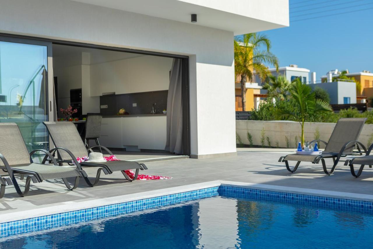 Villa Andre, Walking Distance To Coral Bay Peyia Exterior foto