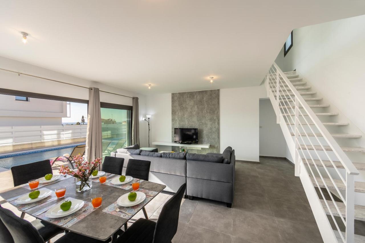 Villa Andre, Walking Distance To Coral Bay Peyia Exterior foto