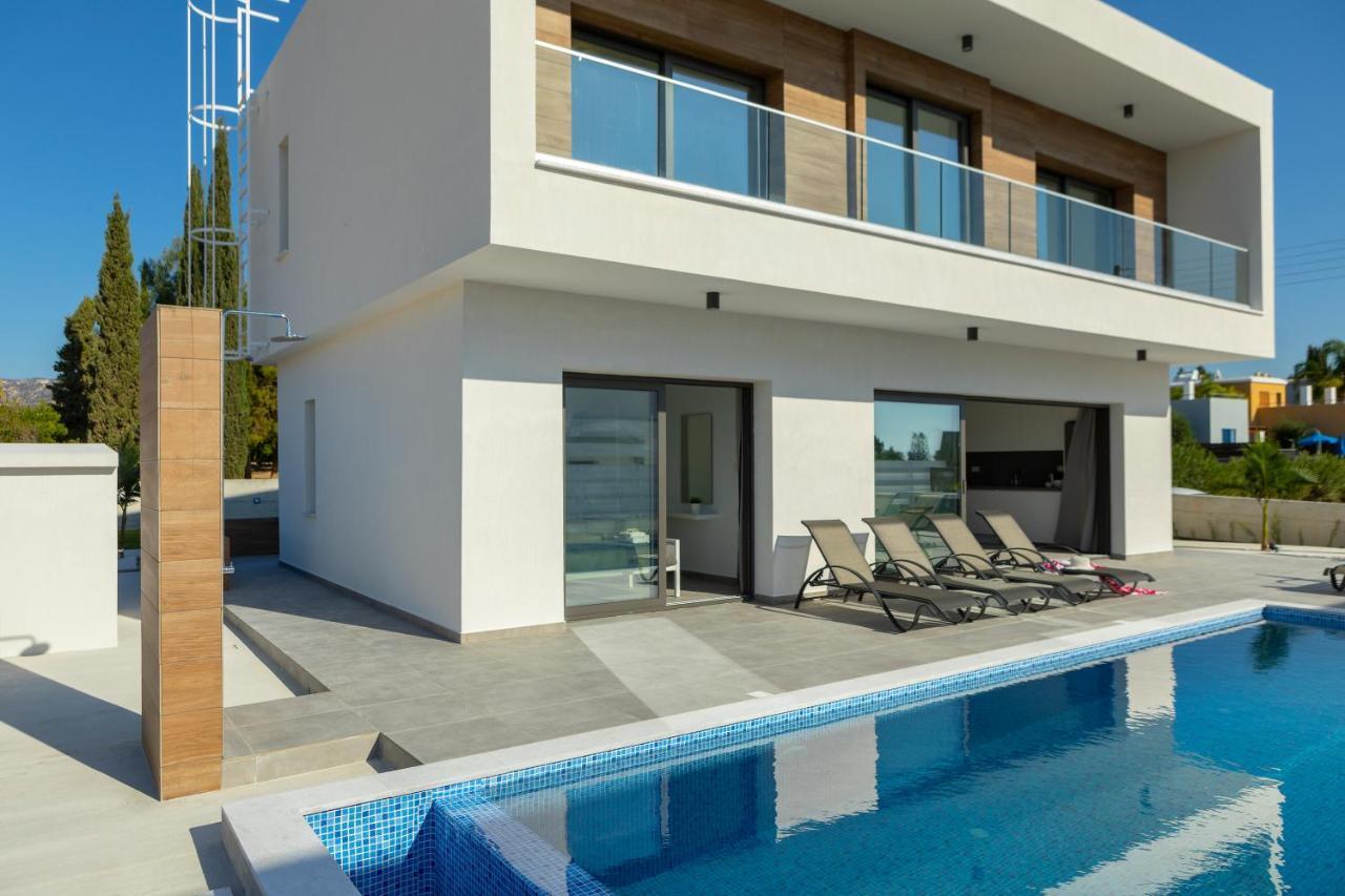Villa Andre, Walking Distance To Coral Bay Peyia Exterior foto
