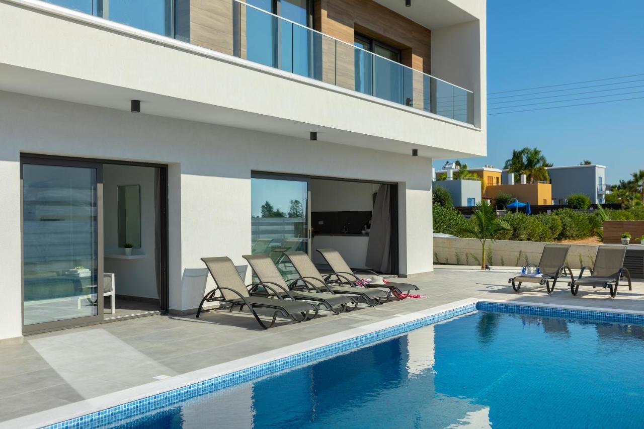 Villa Andre, Walking Distance To Coral Bay Peyia Exterior foto